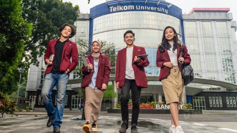 Edukasi dan Literasi Hukum