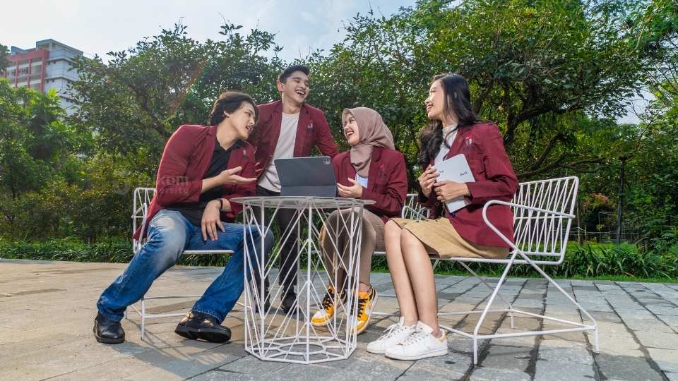 Jurusan sistem informasi kota cerdas ini mata kuliahnya!