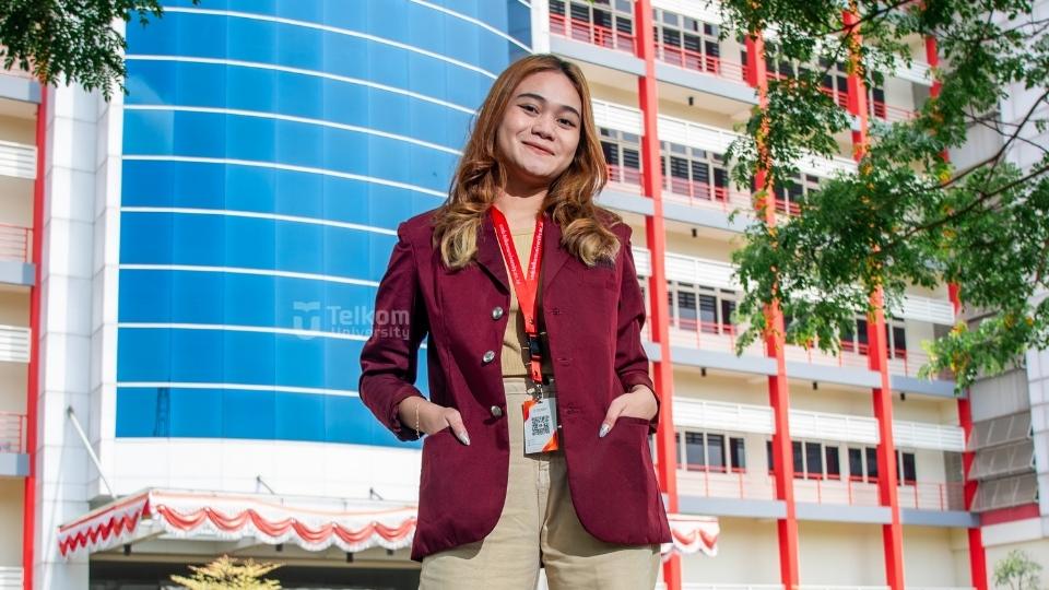 6 prospek kerja digital media business specialist & proyeksi gajinya