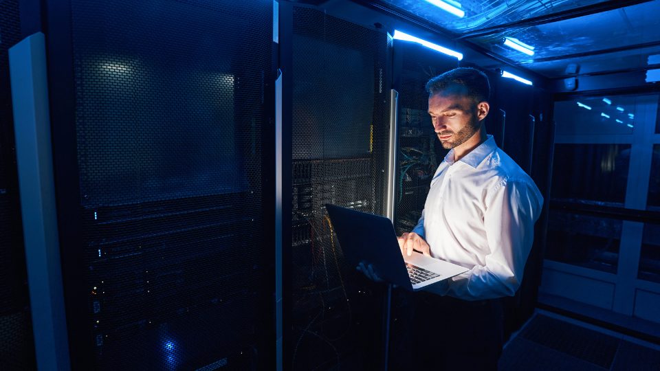 Database administrator, buat kamu yang bisa jaga rahasia!