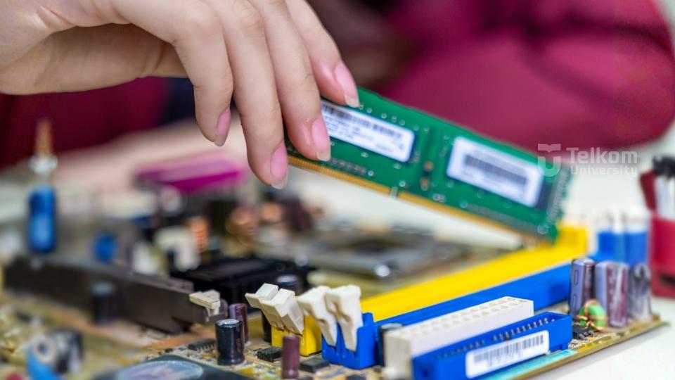 Apa yang Dipelajari S1 Teknik Komputer? Simak di Sini