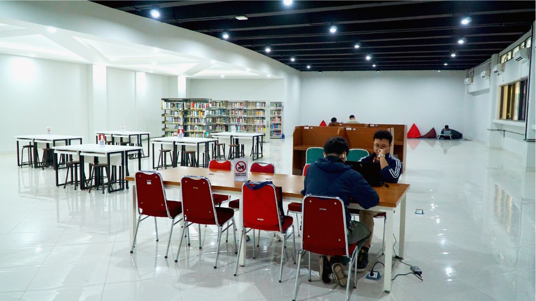 Telkom University Jakarta Perpustakaan