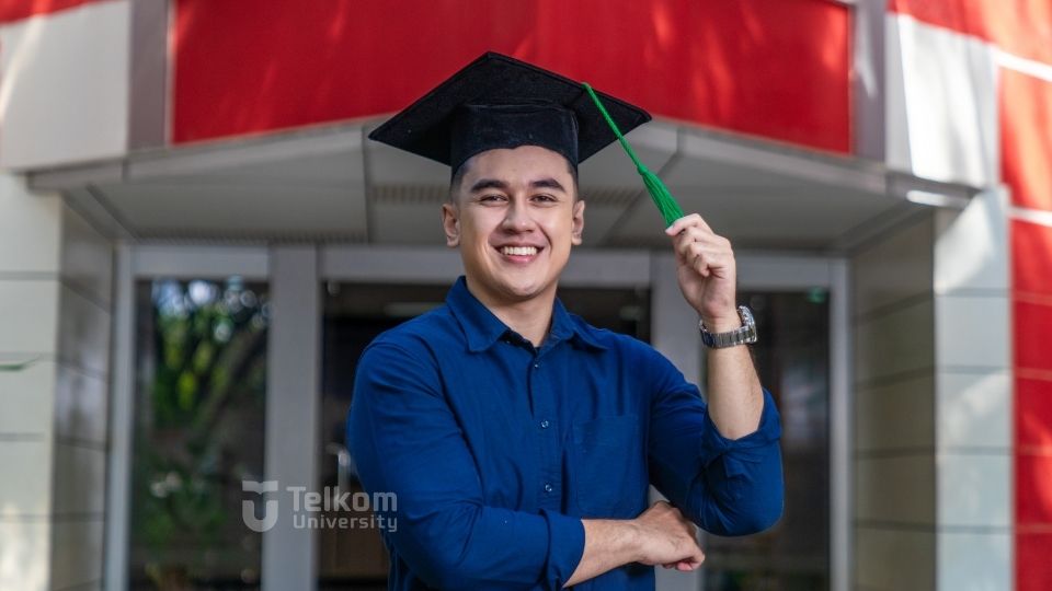 Apa Fokus Studi S3 Teknik Elektro Telkom University