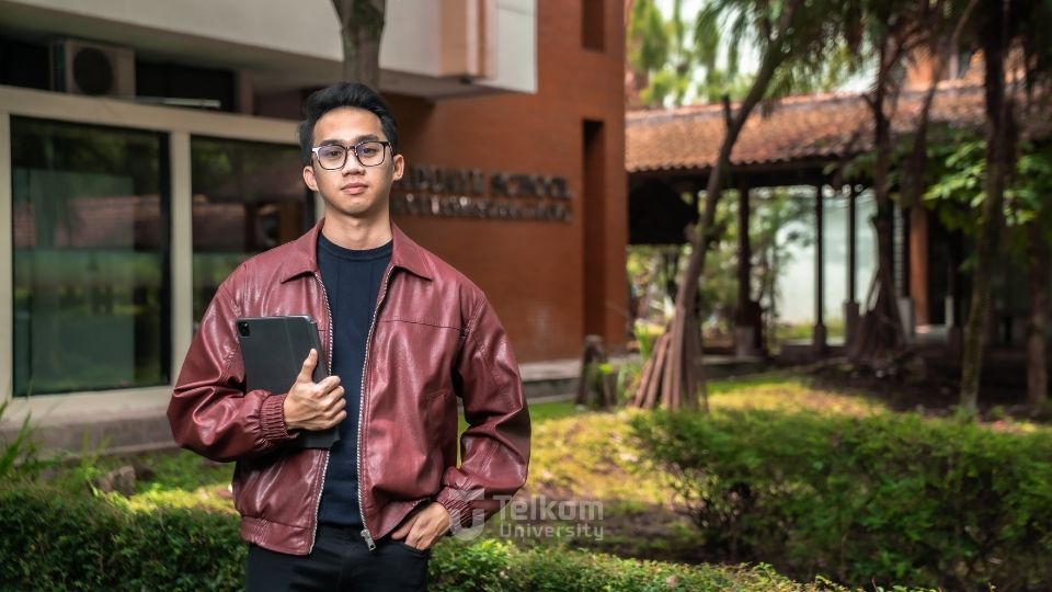 Memasuki Tahun Ketiga Kuliah di Telkom University, Dari Ambisi Menuju Arah yang Pasti